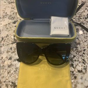 Gucci sunglasses